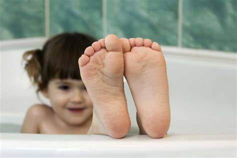 Bathroom Footjob Porn Videos 